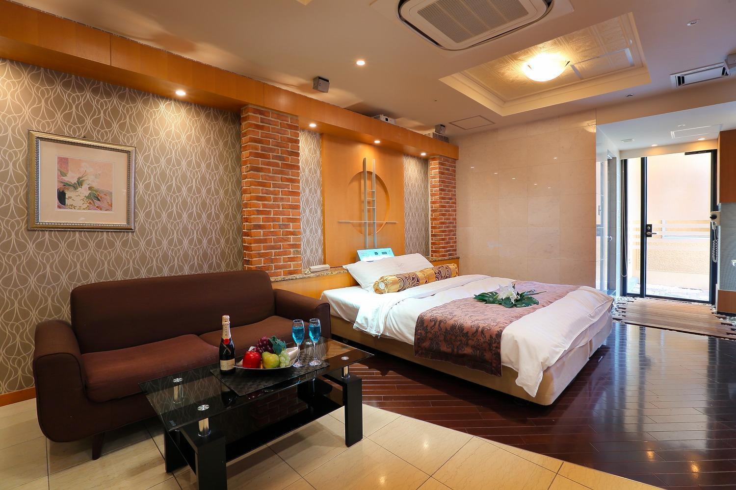 Hotel Axis -アクシス- (Adults Only) Ōsaka Extérieur photo