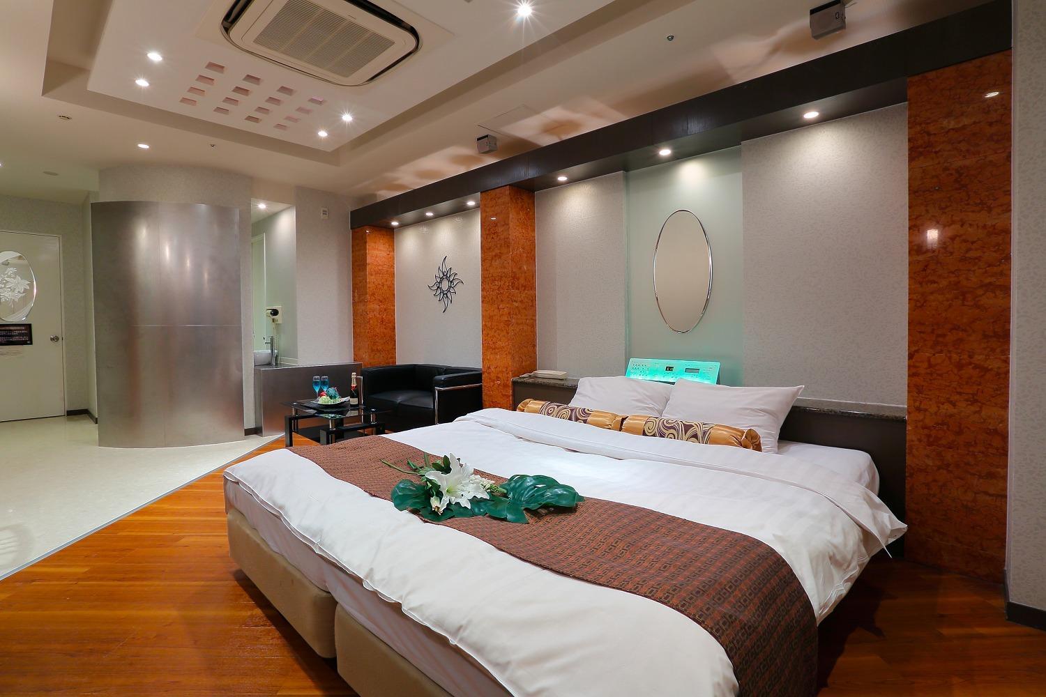 Hotel Axis -アクシス- (Adults Only) Ōsaka Extérieur photo