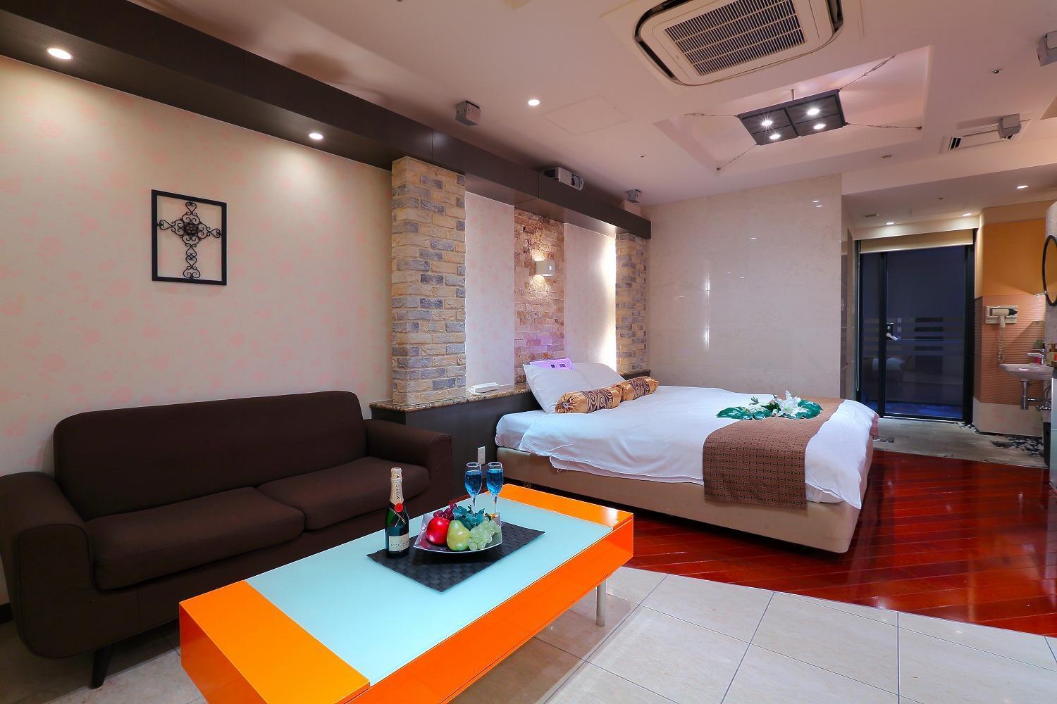 Hotel Axis -アクシス- (Adults Only) Ōsaka Extérieur photo