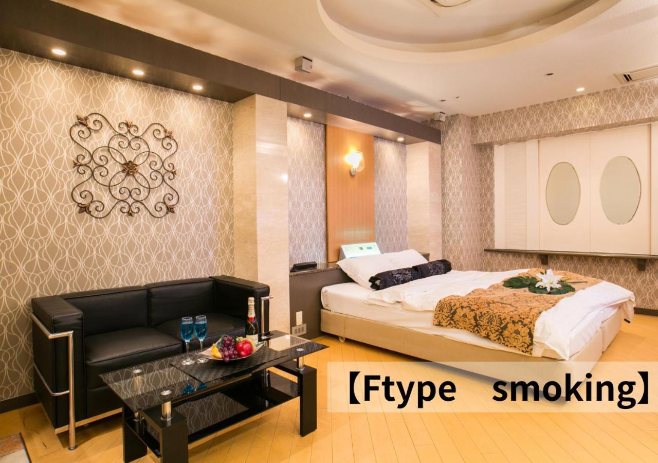 Hotel Axis -アクシス- (Adults Only) Ōsaka Extérieur photo